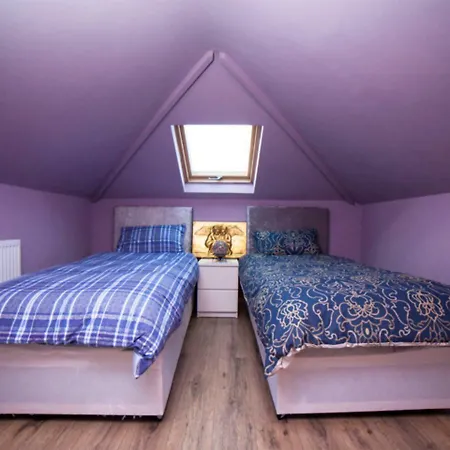 Claremount House *