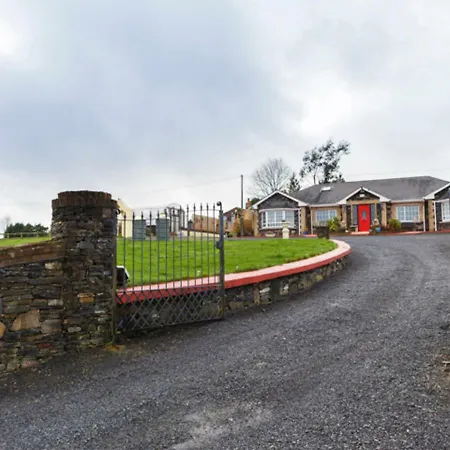 Claremount House * Longford